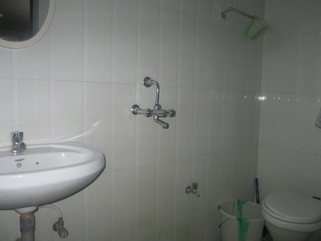 Subhash Guest House Бага Номер фото